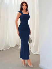 SOLID COLOR SIMPLE DAILY SQUARE NECKLINE DRESS