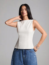 MINIMALIST ROUND NECK TANK TOP