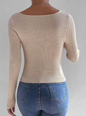 RIBBED KNIT SCOOP NECK TOP
