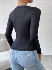 HALF ZIP RIBBED KNIT SLIM FIT TEE