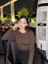 ROUND NECK CROP TEE-BROWN