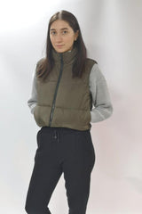 SLEEVELESS ZIP UP CROP VEST PUFFER JACKET