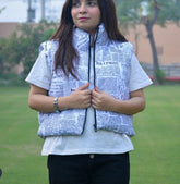 SLEEVELESS ZIP UP CROP VEST PUFFER JACKET