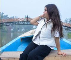 SLEEVELESS ZIP UP CROP VEST PUFFER JACKET