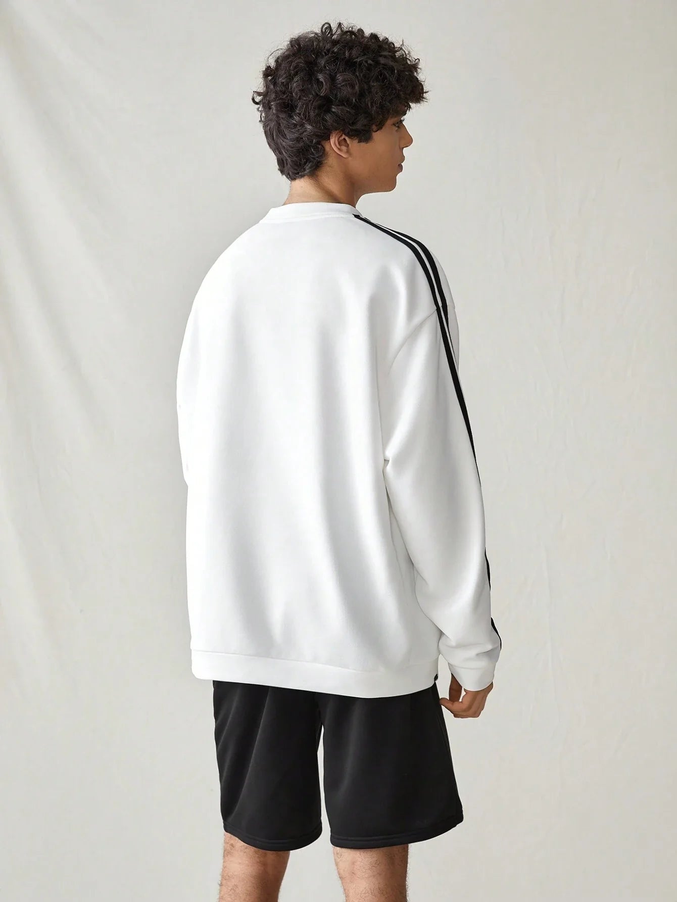 MEN COLORBLOCK STRIPED PATCHED CASUAL LONG SLEEVE SWEATSHIRT