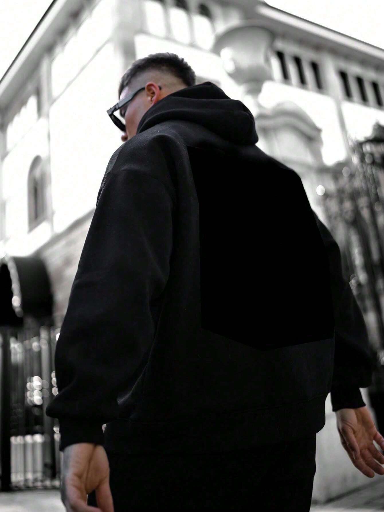 MEN KANGAROO POCKET DROP SHOULDER HOODIE