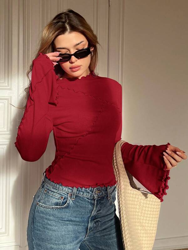 WOMEN'S WAVY STITCHING BELL SLEEVE LONG SLEEVE T-SHIRT