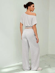 OFF-SHOULDER FITTED TOP AND LOOSE PANTS TWO-PIECE SET