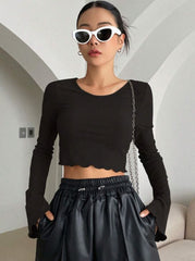 LETTUCE TRIM LONG SLEEVE CROP TEE