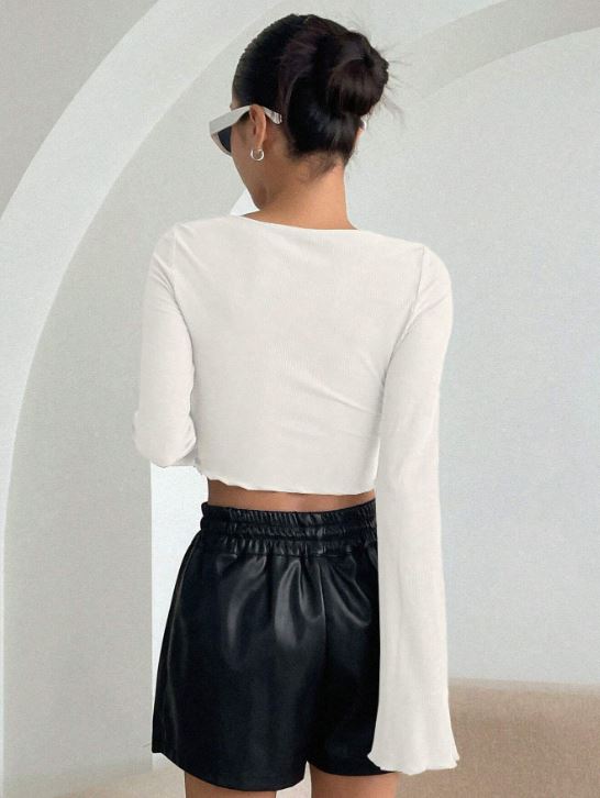 LETTUCE TRIM LONG SLEEVE CROP TEE
