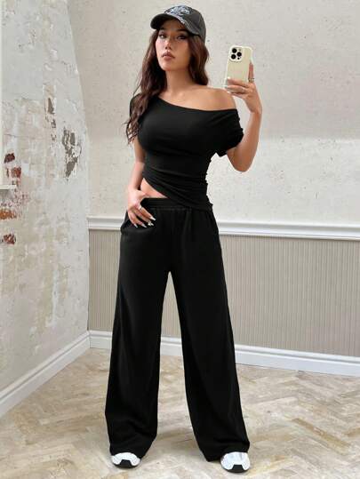 WOMEN'S SLIM FIT SET
