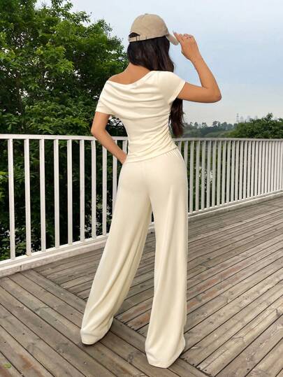 WOMEN'S SLIM FIT SET
