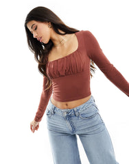 GATHERED BUST DETAIL LONG SLEEVE TOP IN DEEP CHESTNUT