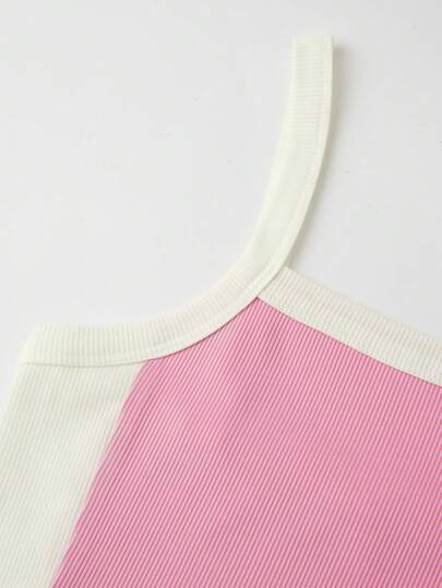 CONTRAST BINDING CAMI TOP