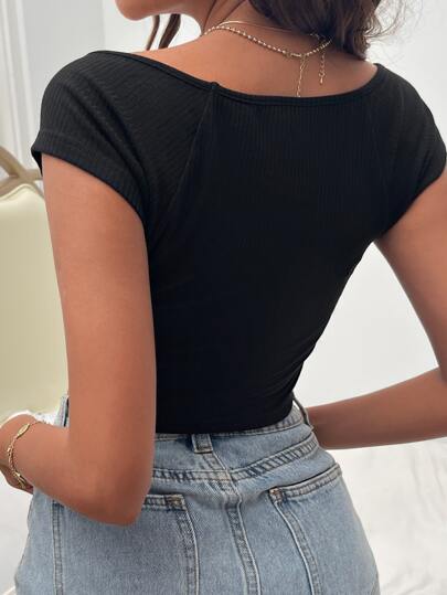 SQUARE NECK RIB-KNIT FORM FITTED CROP TEE