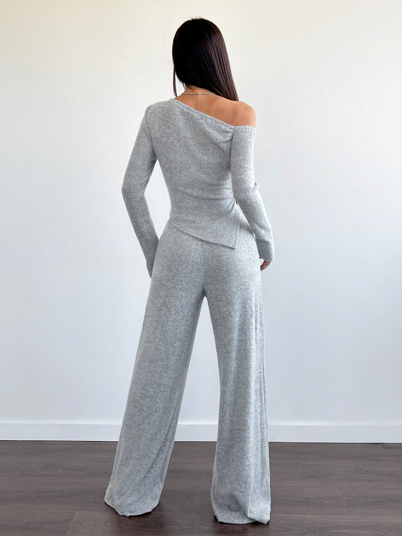 WOMEN'S ASYMMETRICAL NECK PLUSH T-SHIRT AND WIDE LEG CASUAL PANTS 2-PIECE SET