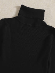 SOLID TURTLENECK TOP