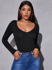 V NECK FORM FITTED SOLID TEE