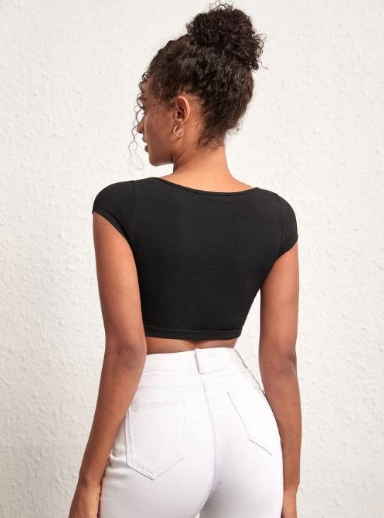 NOTCHED NECK CROP TEE