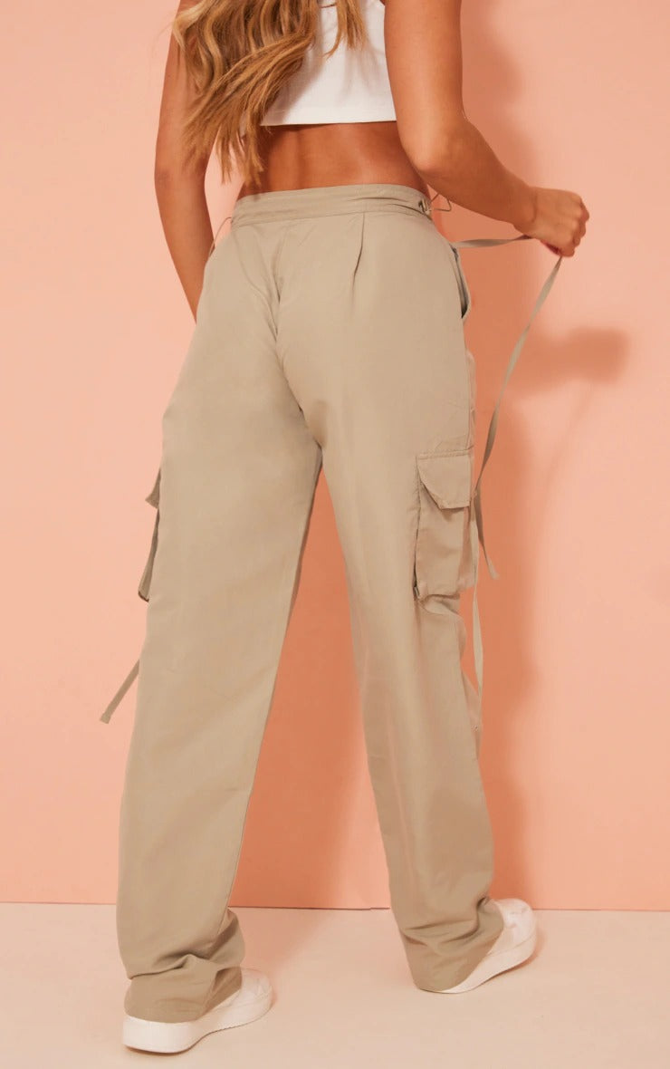 LIGHTWEIGHT SHELL LOW RISE CARGO